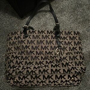 Michael kors tote bag